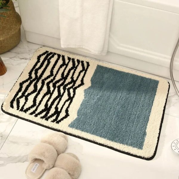 Nordic Style Abstract Hand-Crafted Bath Mat - Image 2